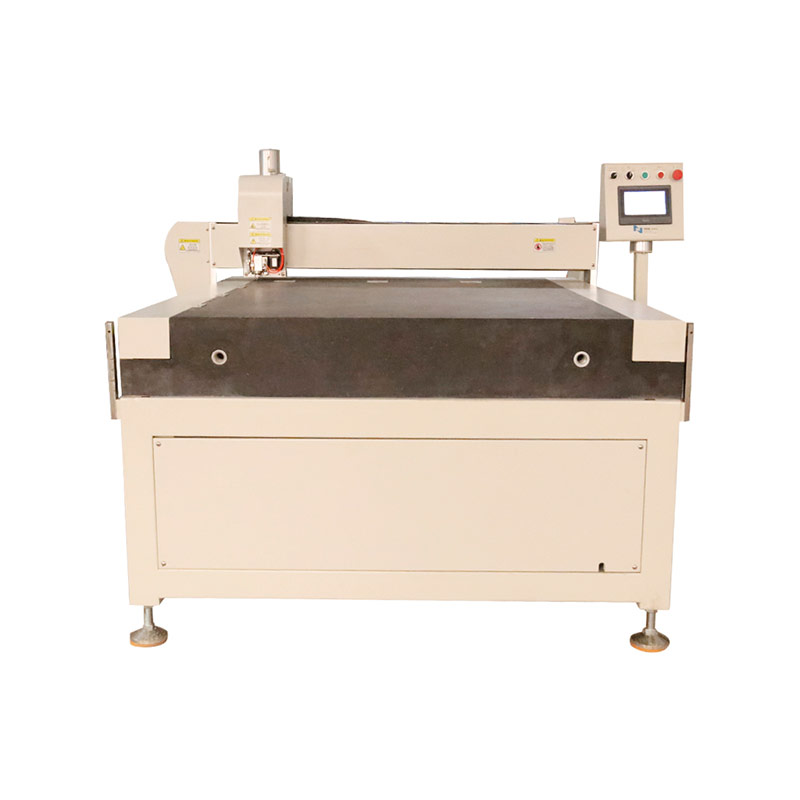 玻璃切割機(jī)各種類型使用現(xiàn)狀對比 玻璃切割機(jī)各種類型使用現(xiàn)狀對比